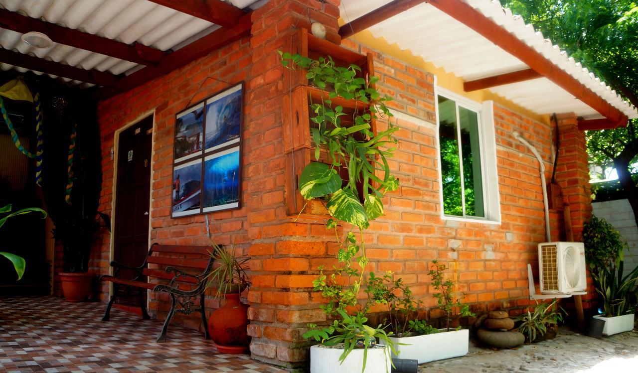 Hotel Casa Miramar La Libertad Buitenkant foto